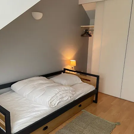 Holiday home Maison De Village Avec Jardin 15mn Des Plages, Wifi, 2 Chambres, Jardin