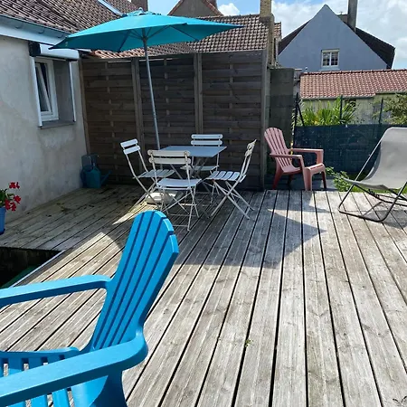 Maison De Village Avec Jardin 15mn Des Plages, Wifi, 2 Chambres, Jardin Holiday home