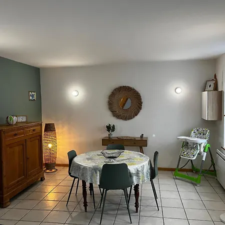Vakantiehuis Maison De Village Avec Jardin 15mn Des Plages, Wifi, 2 Chambres, Jardin Hesdin-lʼAbbé