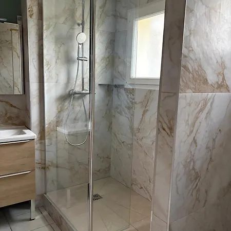 Maison De Village Avec Jardin 15mn Des Plages, Wifi, 2 Chambres, Jardin